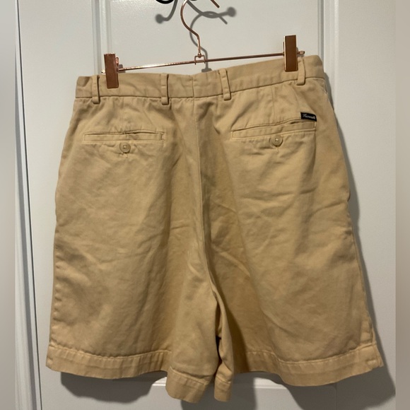Faconnable Women's Classic Khaki Shorts Size 10 - Picture 3 of 6